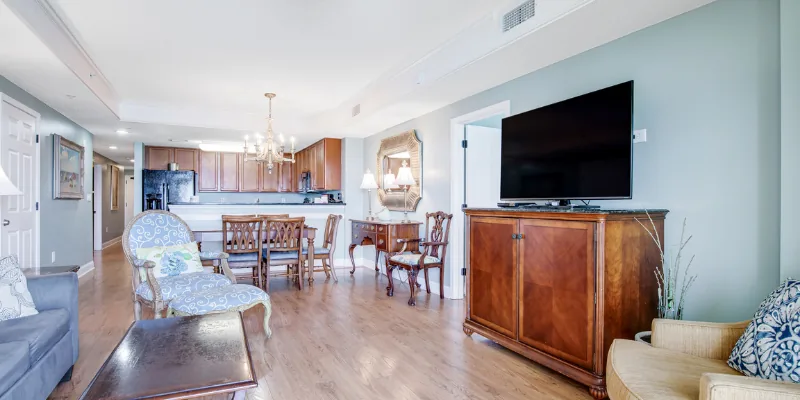 For a truly upscale experience, stay in our Oceanfront Three Bedroom Penthouse, including two large king beds, two queens, and one queen sleeper sofa, providing plenty of space to unwind after an excellent day at the beach. Spend your night dining-in using the fully-equipped kitchen. This oceanfront suite also includes a washer and dryer, two full baths, and exclusive access to our private Oceanfront Rooftop Balcony.